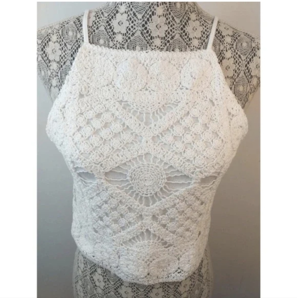 White Crochet CropTop Sz.L NWT
